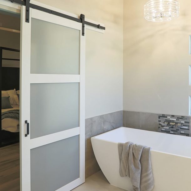 10-MainBath-7330-610x610